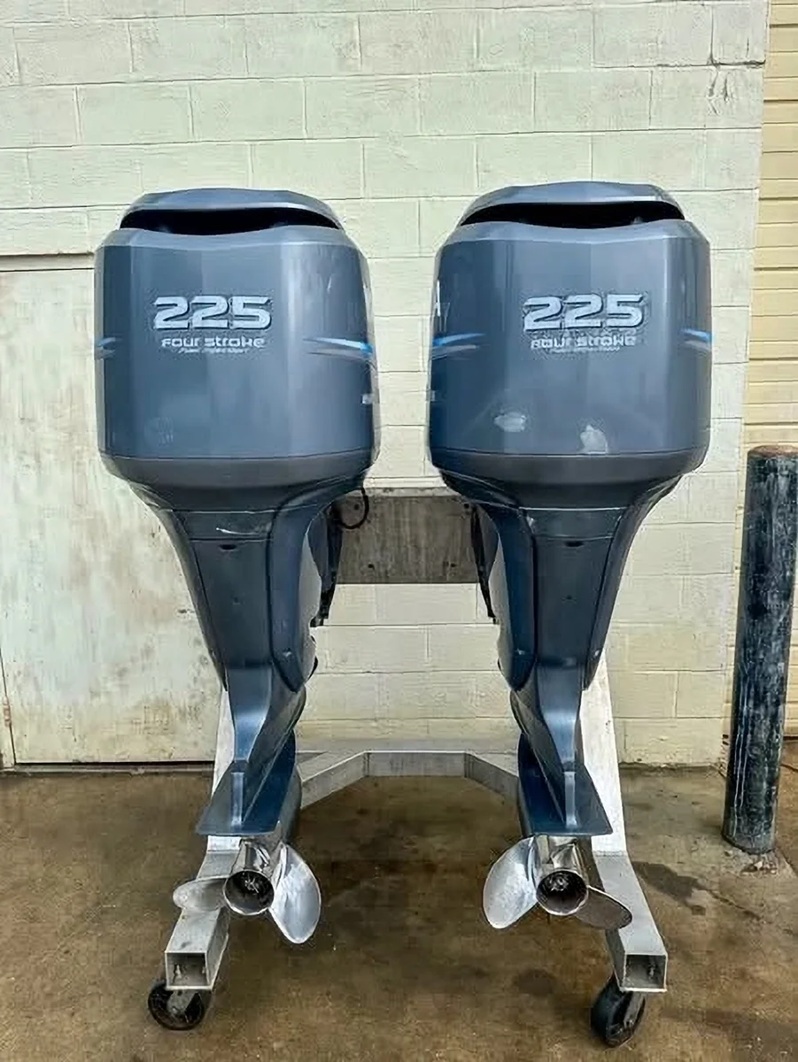 Yamaha Pre-owned LF225TXRA 4 Outboard Motor
