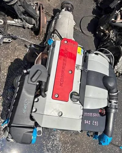 C200k Red 111 ENGINE