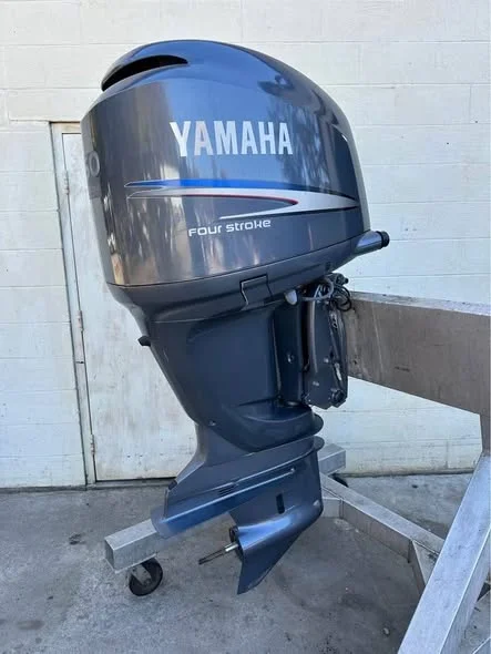 Yamaha Pre-owned F250TXR 4 Stroke Outboard Motor