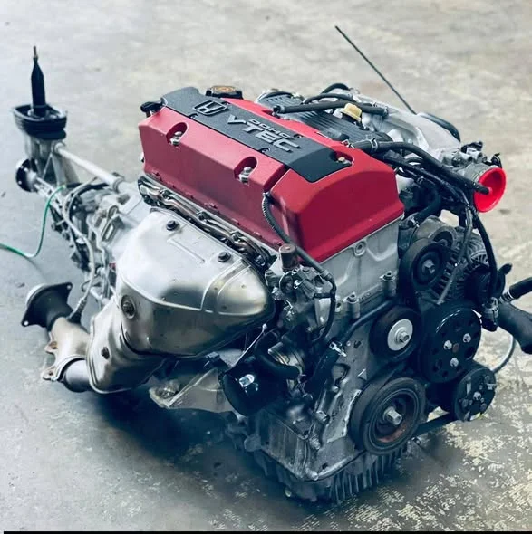 Honda S2000 F20C 2.0L DOHC VTEC engine