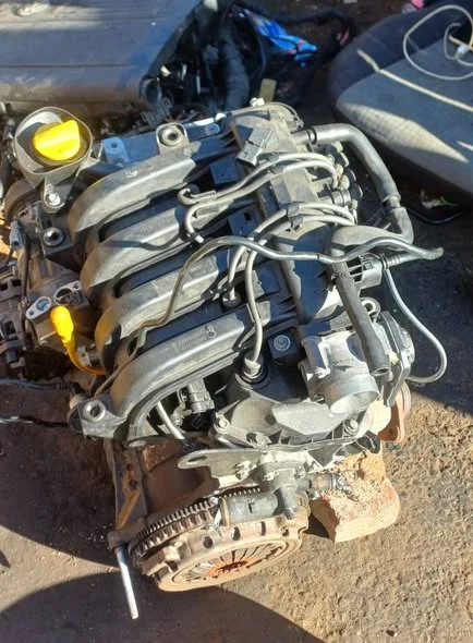 Renault Clio 4 D4FD 1.2 Engine