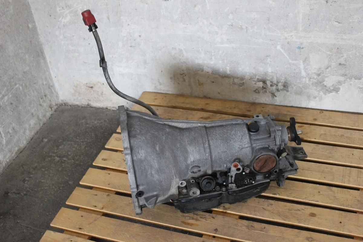SEC 560 W126 Gearbox